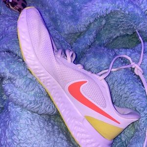 Nike shoes
